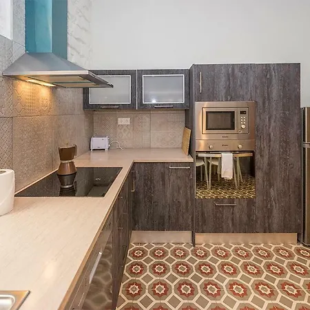 Pensión Socorro 11 *